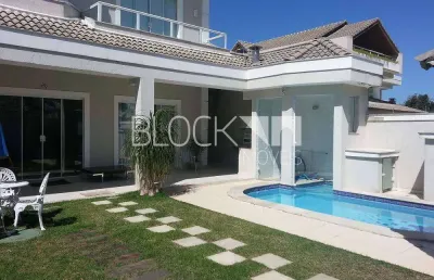 Recreio dos bandeirantes | casa de condomínio 5 quartos, sendo 3 suites