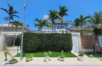 Recreio dos bandeirantes | casa de condomínio 3 quartos, sendo 3 suites