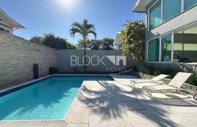 Barra da tijuca | casa de condomínio 5 quartos, sendo 5 suites