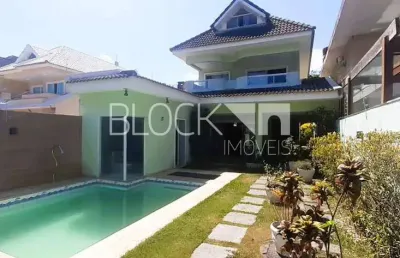 Recreio dos bandeirantes | casa de condomínio 3 quartos, sendo 3 suites