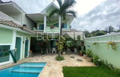 Recreio dos bandeirantes | casa de condomínio 5 quartos, sendo 4 suites