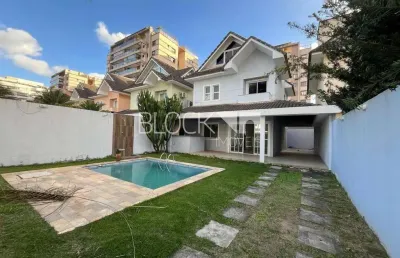 Recreio dos bandeirantes | casa de condomínio 4 quartos, sendo 3 suites