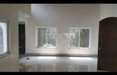 Jacarepaguá | casa de condomínio 4 quartos, sendo 1 suite