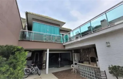 Recreio dos bandeirantes | casa de condomínio 5 quartos, sendo 3 suites