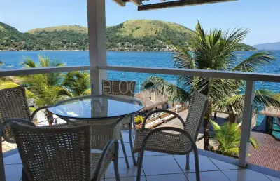 Portogalo | casa de condomínio 4 quartos, sendo 4 suites