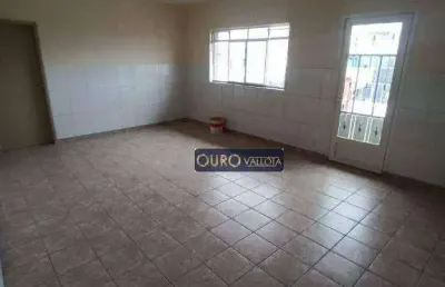 Casa com 3 quartos para alugar na Avenida Manuel Pimentel, Parque Santa Madalena, São Paulo