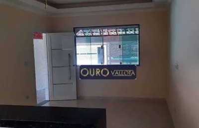 Casa na praia grande com churrasqueira e 107m² | há 5 minutos da praia.
