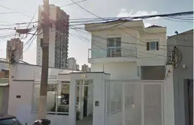 Casa comercial com 2 salas para alugar na Rua Ourinhos, Vila Bertioga, São Paulo