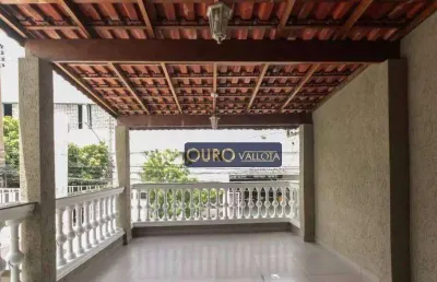 Sobrado na mooca com 250m², 3 dormitórios, 1 vaga, churrasqueira e em localização privilegiada a 500m do metrô bresser mooca