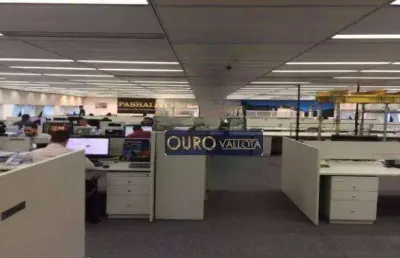 Sala comercial para alugar na Praça João Nassar, Pinheiros, São Paulo
