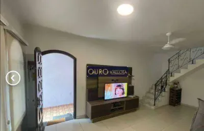 Sobrado no tatuapé, 3 dorm,3 banheiros, 2 vagas, edícula