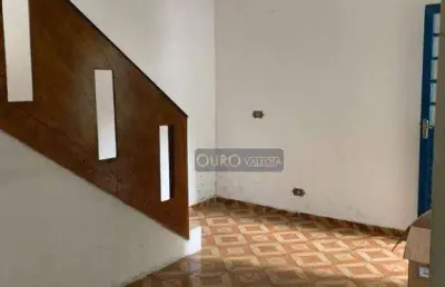 Casa com 3 quartos para alugar na Rua Pantojo, Água Rasa, São Paulo