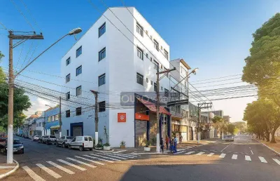 Prédio para alugar na Avenida Carlos de Campos, Pari, São Paulo