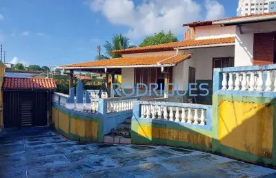 Casa em condomínio à venda em itapuã, salvador-ba: 3 quartos, 1 suíte, 2 salas, 3 banheiros, 4 vagas, 216m².