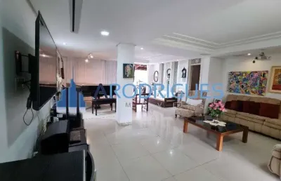Casa em itapoan - 5 dormitórios 05 vagas de garagem - grande diferencial
