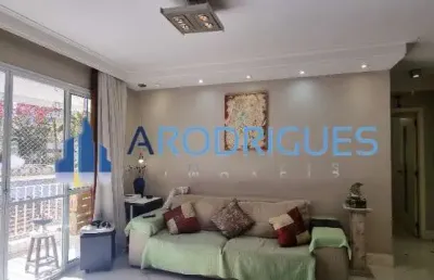 Apartamento em perdizes 136m² sendo 03 dormitórios 01 suíte , 03 vagas de garagem e depósito