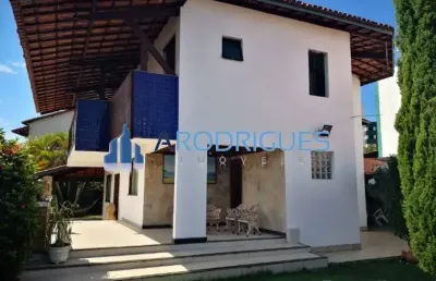 Casa com 5 quartos à venda no Piatã, Salvador 