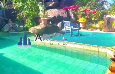 Casa com 4 quartos à venda em Itapuã, Salvador 