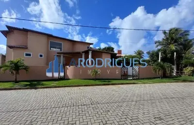 Excelente casa à venda frente mar, nascente em condomínio fechado!