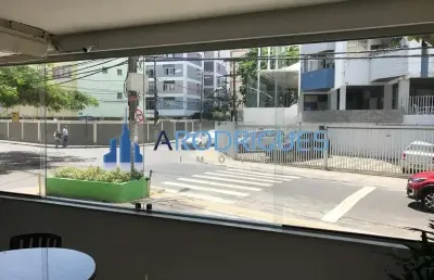 Terreno à venda na pituba 700 metros, esquina, gabarito liberado para prédio, bem localizado