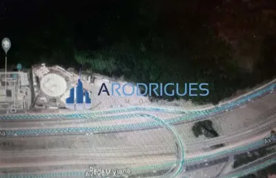 Terreno comercial à venda no Trobogy, Salvador 
