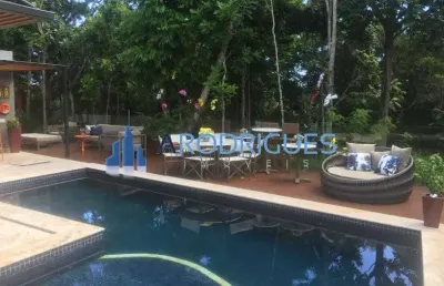 Casa superluxo à venda em alphaville i salvador-ba: 12 quartos, 6 suítes, home theater, piscina.