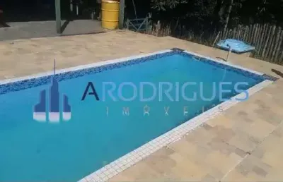 Um anúncio de venda de fazenda!  detalhes da fazenda: - localização: município de candeias, 10 km da br 324, 35 km de salvador - características da ca