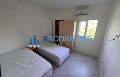 Casa em condomínio fechado com 4 quartos à venda na cacha pregos, itaparica , 160 m2 por r$ 950.000