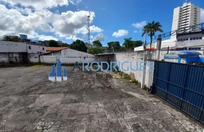 **galpão na silveira martins aluguel - espaço comercial de alto padrão em salvador-ba, bairro resgate: 10 salas, 3 banheiros, 10 vagas, 3.400m²!**