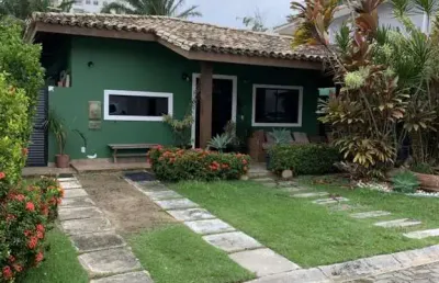 Casa em condomínio para locação em lauro de freitas, buraquinho, 3 dormitórios, 1 suíte, 2 banheiros, 2 vagas