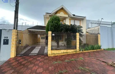 Sobrado à venda em maringá, zona 05, com 4 quartos, com 197.88 m²