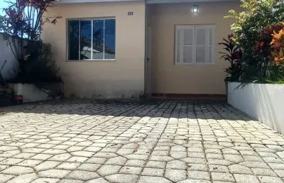 Casa com 2 quartos para alugar no Jardim Guarapiranga, São Paulo 