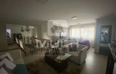 Apartamento com 4 quartos para alugar no Fundinho, Uberlândia 
