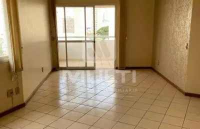 Apartamento com 4 quartos para alugar no Martins, Uberlândia 