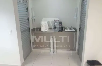 Sala comercial para alugar no Martins, Uberlândia 