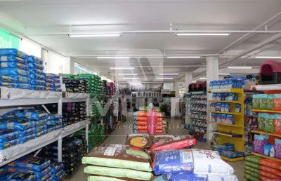 Sala comercial para alugar no Osvaldo Rezende, Uberlândia 