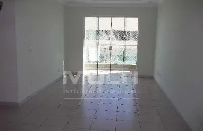 Apartamento com 4 quartos para alugar no Copacabana, Uberlândia 