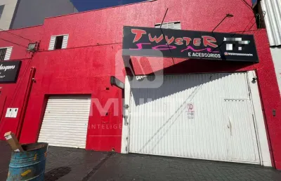 Sala comercial para alugar no Martins, Uberlândia 