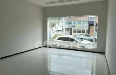 Casa comercial para alugar no Centro, Uberlândia 