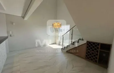 Cobertura com 3 quartos para alugar no Patrimônio, Uberlândia 