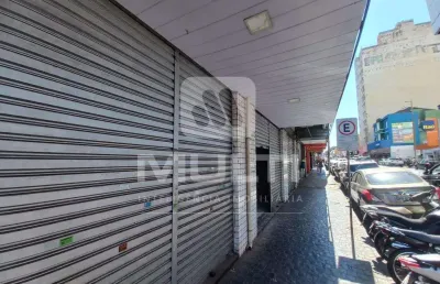 Sala comercial para alugar no Centro, Uberlândia 