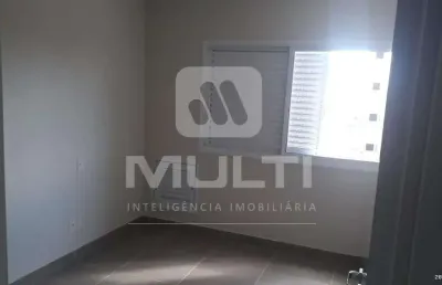 Apartamento com 3 quartos para alugar no Jardim Colina, Uberlândia 