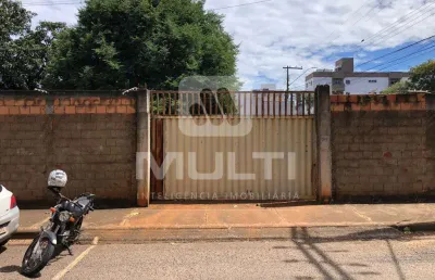 Terreno comercial para alugar no Santa Mônica, Uberlândia 