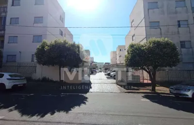 Apartamento com 2 quartos para alugar no Santa Mônica, Uberlândia 
