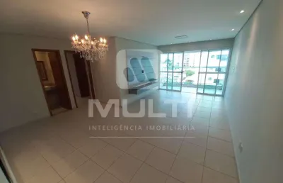 Apartamento com 3 quartos para alugar no Martins, Uberlândia 