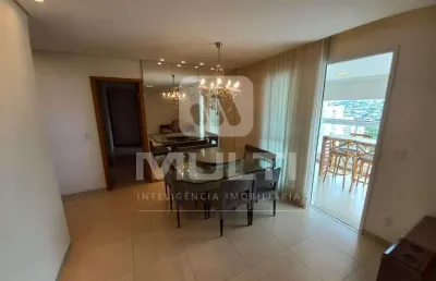 Apartamento com 3 quartos para alugar no Copacabana, Uberlândia 
