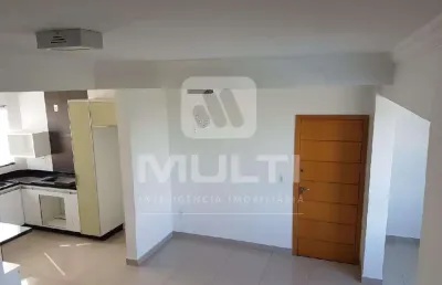 Cobertura com 4 quartos para alugar no Daniel Fonseca, Uberlândia 