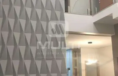 Casa em condomínio fechado com 4 quartos à venda no Grand Ville, Uberlândia 