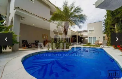 Casa em condomínio fechado com 4 quartos à venda no Jardins Barcelona, Uberlândia 