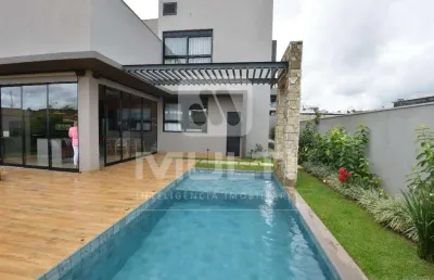 Casa em condomínio fechado com 3 quartos à venda no Alphaville, Uberlândia 